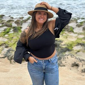 Meet your Posher, Shelby